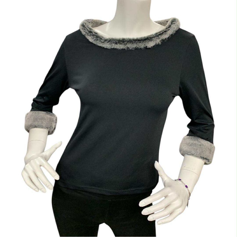 Hiatus Elegant Black Top with Faux Fur Accents Size S